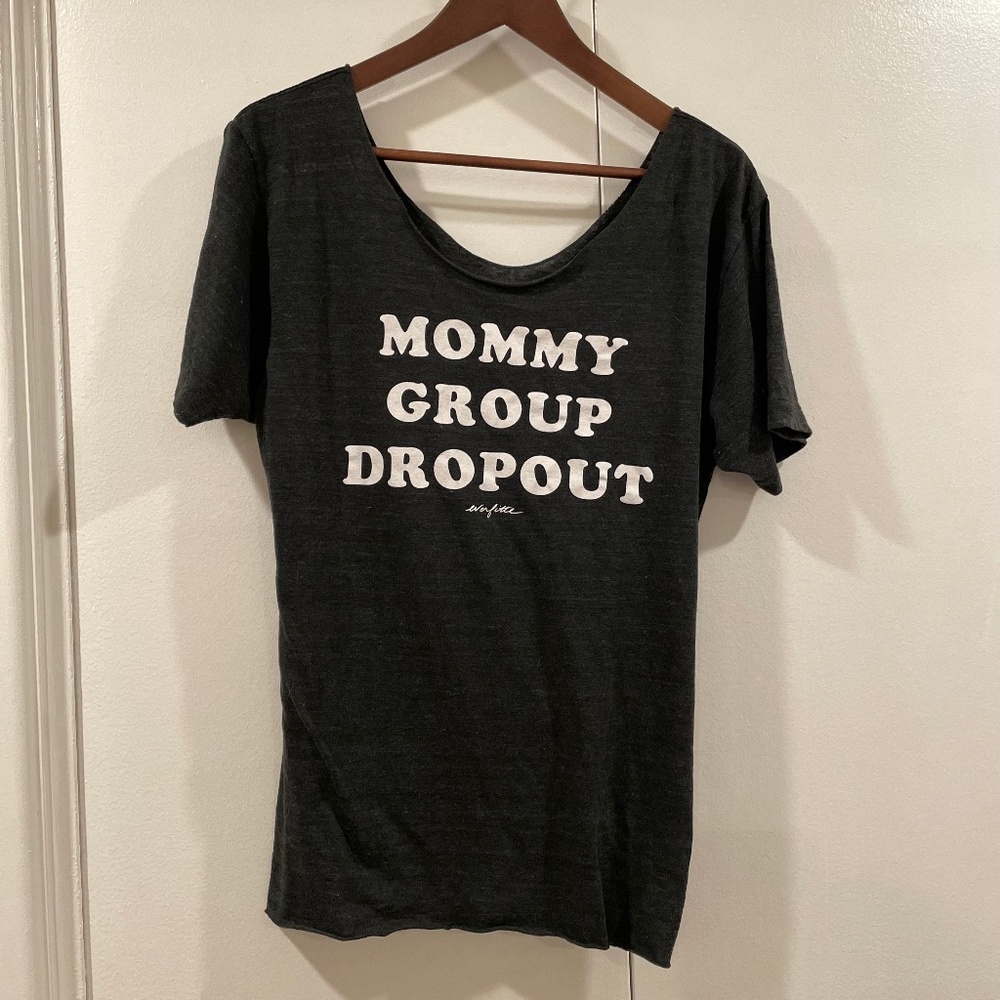 Black Heather MOMMY GROUP DROP OUT Tee